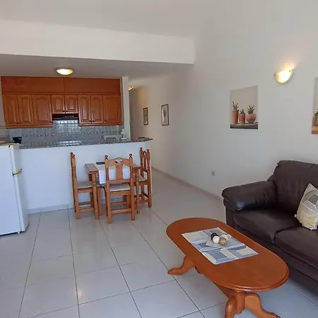 Casa Blanca Апартаменты *